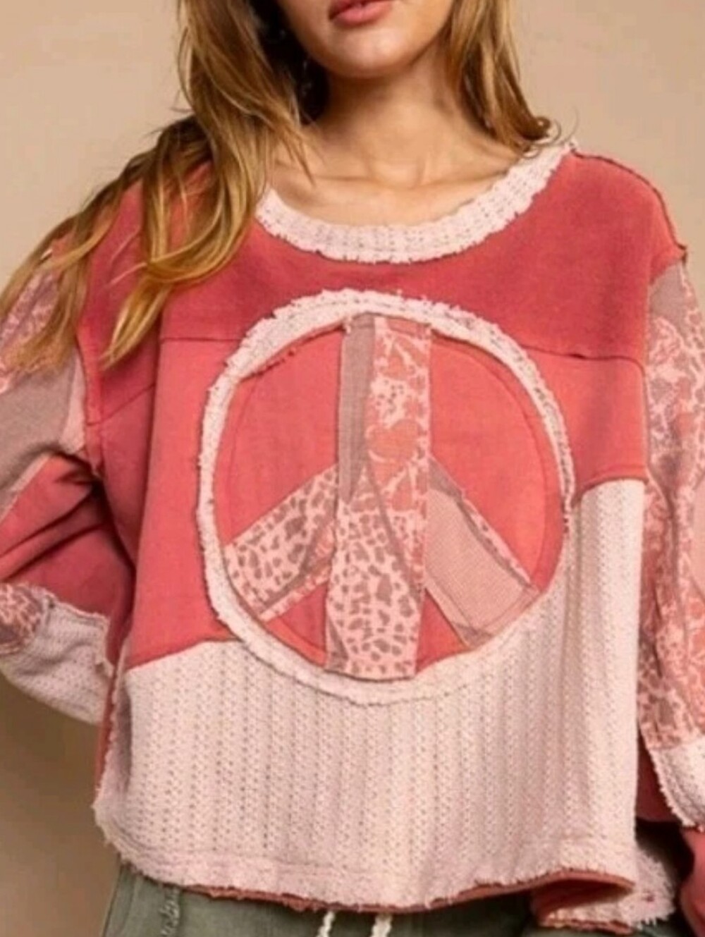 POL Boho Women’s Coral Pink Patchwork Peace Sign Pullover Top Sz Lg